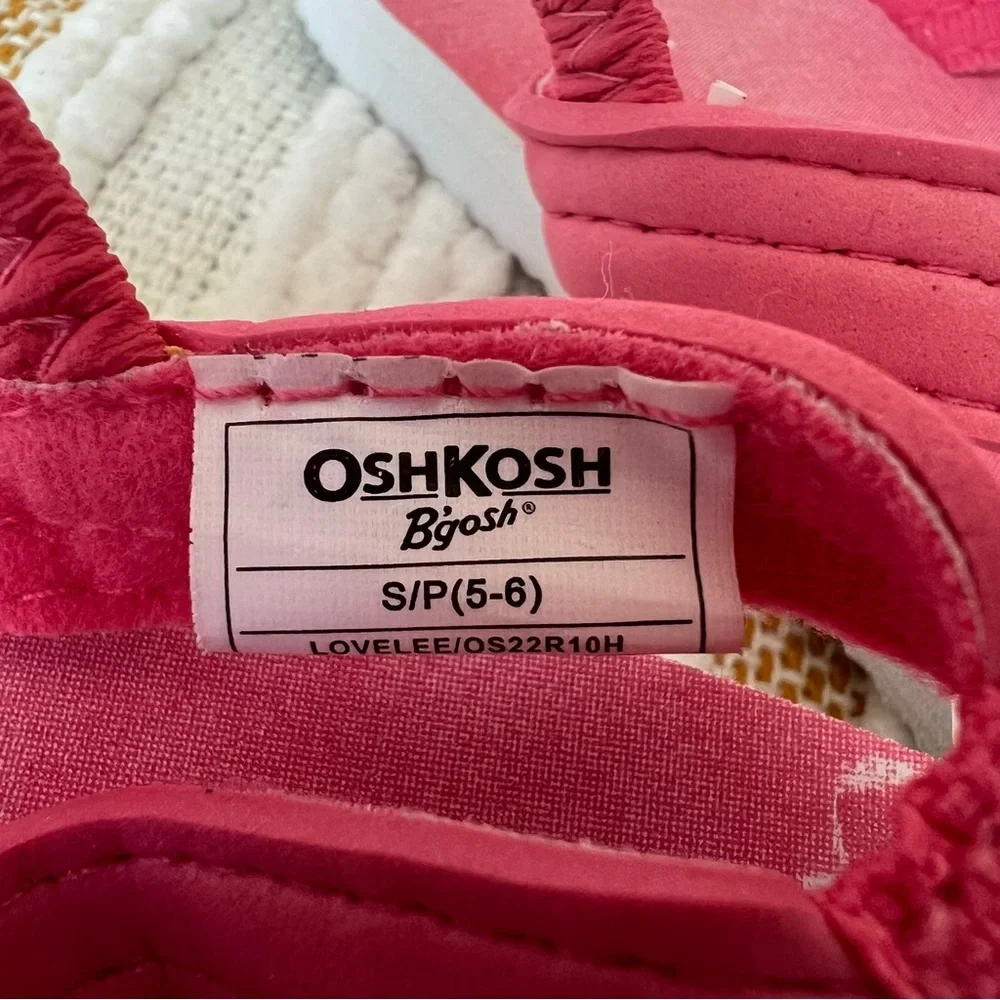 OshKosh B'Gosh Heart Flip Flops Toddler S (5/6) NWT‎